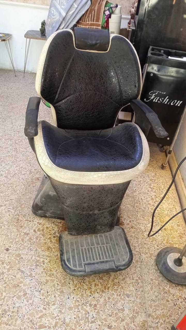 كرسي نوع شبح للبيع


**إذا كنت صاحب هذا الإعلان وتريد حذفه لأي سبب، رجاءا أرسل رسالة إلى الدعم الفني**