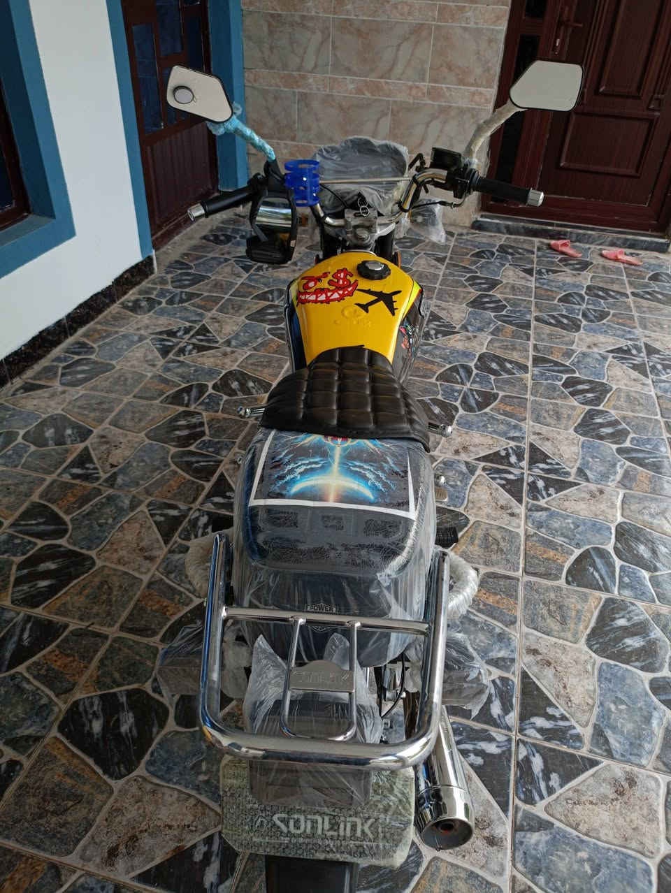 دراجه سيفان 2025  كهربائيات كلهه شغاله دراجه خير من الله السعر 800 وبيهه مجال العنوان ديالى العنبكيه للاستفسار ***********
