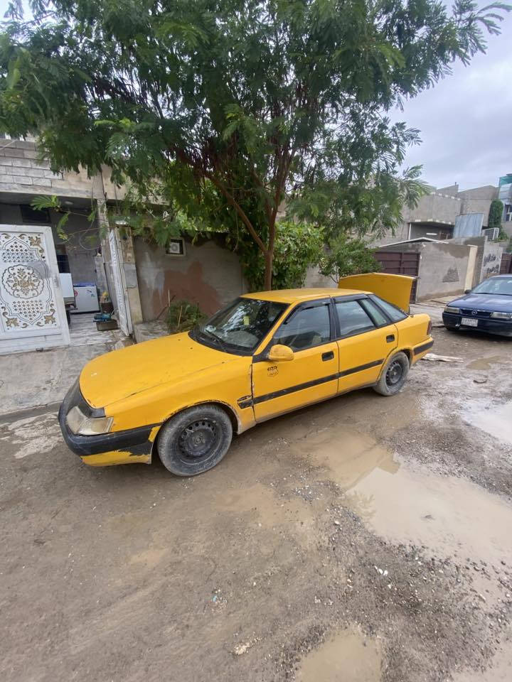 دايو اسبرو كير ومحرك بلشرط محرك فكتره 18.
مراوس خصوصي ونطي فرق ذا اكو ينزل بلتعليق


**إذا كنت صاحب هذا الإعلان وتريد حذفه لأي سبب، رجاءا أرسل رسالة إلى الدعم الفني**