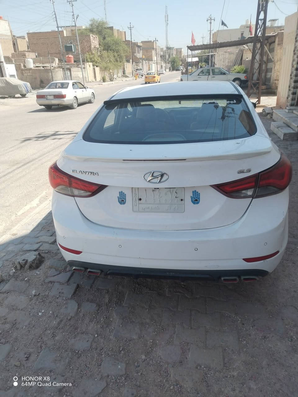 النترة موديل 2015 مكينة 1800 شرط مامقتوح بية برغي ماشية 200 سيارة جاهز تبريد قطعتين ثلاجة فول مواصفات عدة بصمة *********** سعر 125 خليجي
