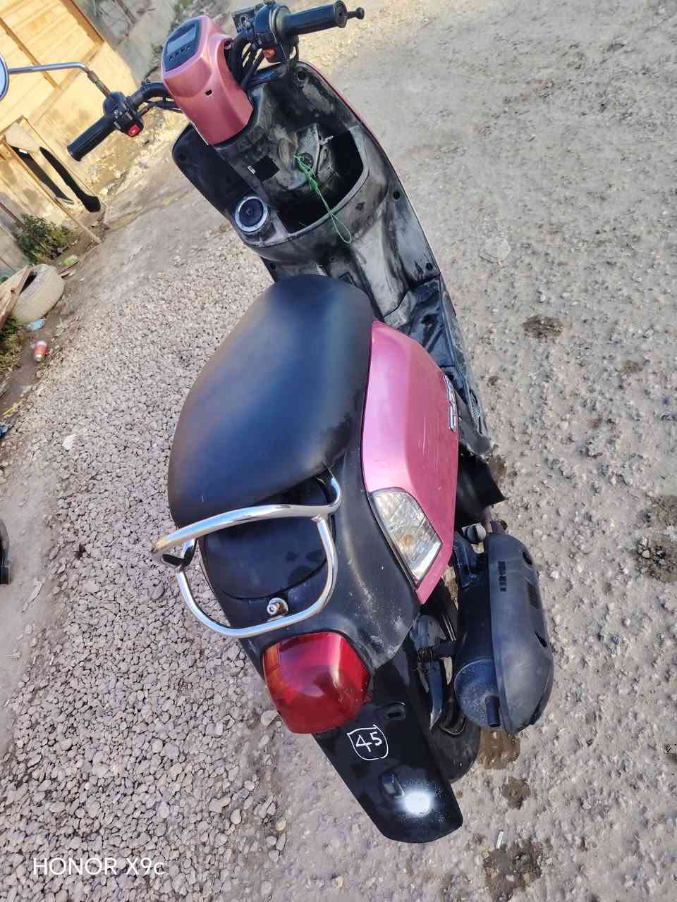 سلام عليكم دراجه بوليس نوزل
البيع ما مفتوحه اي نقص مابيه سعر ٧٠٠ الف بيه مجال مكان محطه الميقاد الرقم ***********
