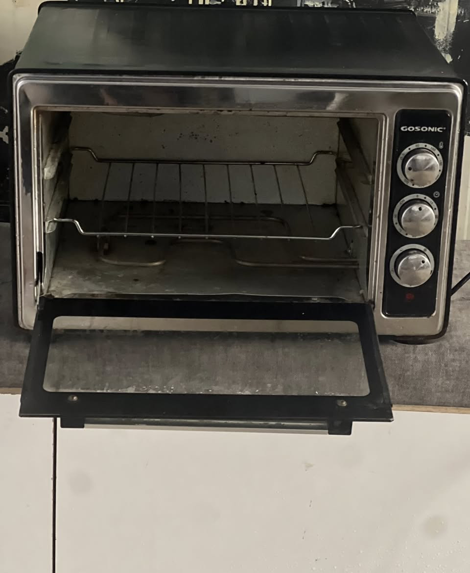 اوڤن للبيع شرط شغال وحرارته عاليه ما بي اي عيب ب ٣٥ وبي مجال


**إذا كنت صاحب هذا الإعلان وتريد حذفه لأي سبب، رجاءا أرسل رسالة إلى الدعم الفني**