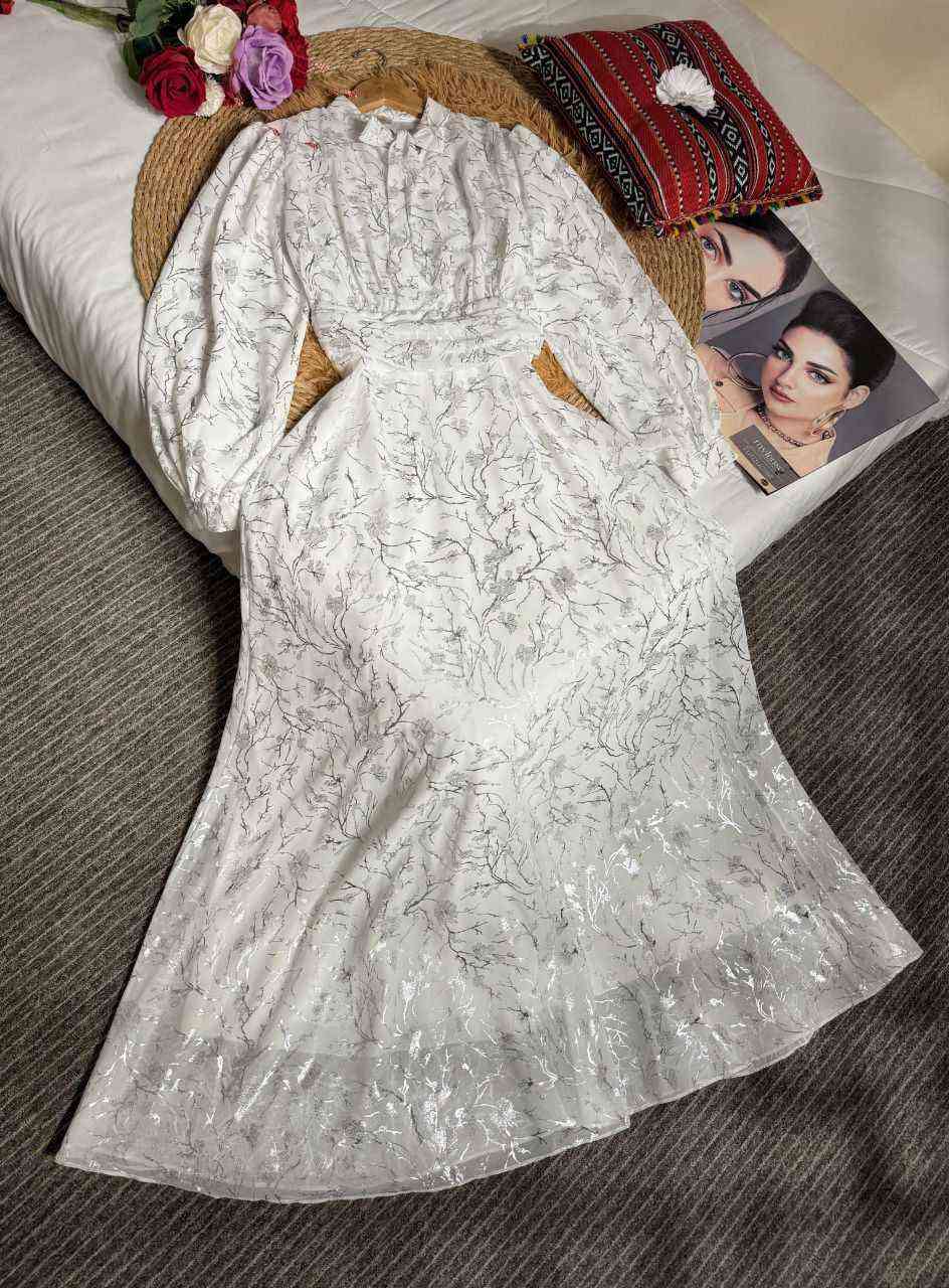 فستان مناسبات❤‍🩹
السعر 40 الف فقط 
خامة اوركنزا مبطن
38-40-42-44-46 Singapore


**إذا كنت صاحب هذا الإعلان وتريد حذفه لأي سبب، رجاءا أرسل رسالة إلى الدعم الفني**