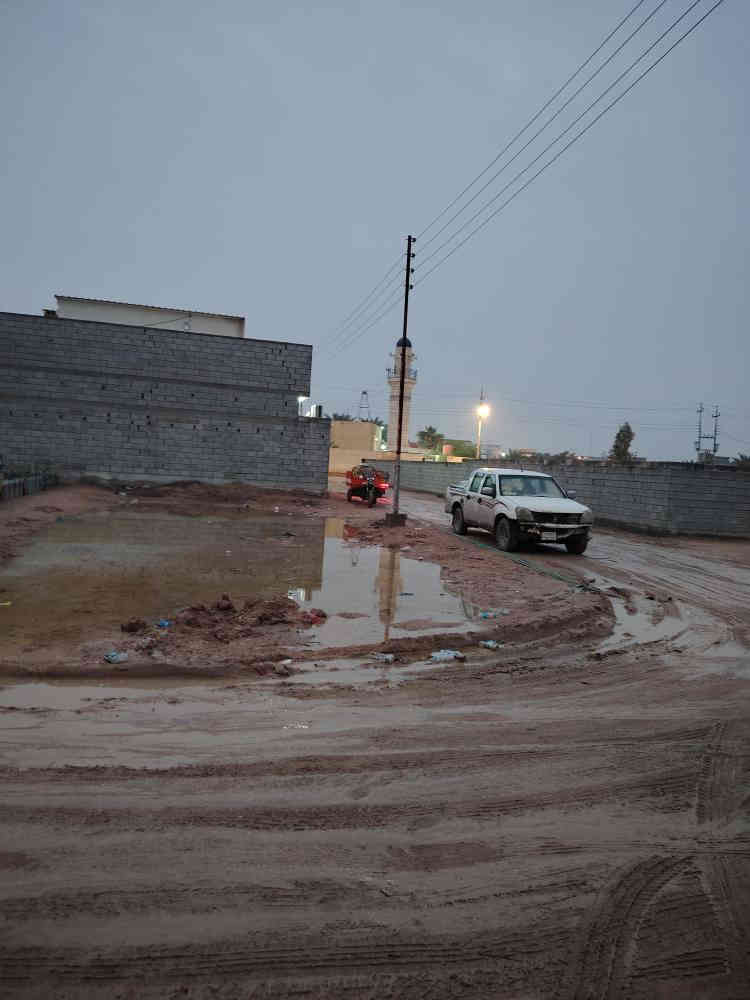 اسعد الله اوقاتكم احبتي بكل خير عن توفير قطعه ارض تبلغ المساحه ٢٠٠ متر ركن  في ابوالخصيب شارع ابوكوصره نوع العقار وقف سني مسجل بل أوقاف يتوفر جميع الخدمات
السعر ٢٠ وبيهه مجال للشراي 
الاستفسار اكثر الاتصال *********** يوجد واتساب البصرة, العراق
