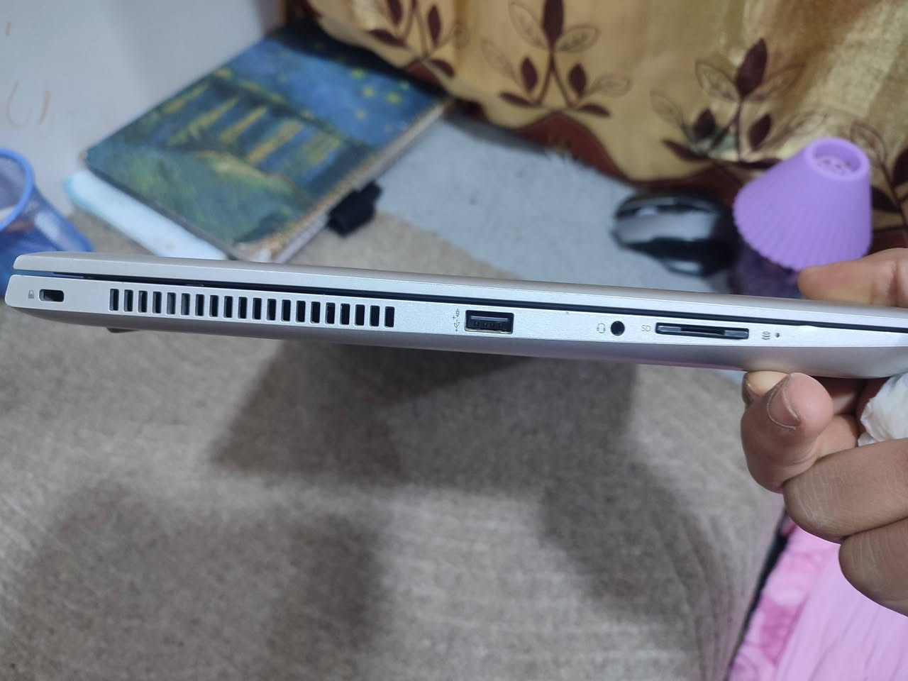 لابـتوب hp للـبيع حـجم الشـاشه 15 
CORE i3
جيـل7 
نضاف لابـتوب 99/100
شـحن لابـتوب تايبسي
رام 8 كيكه
هارد 256


**إذا كنت صاحب هذا الإعلان وتريد حذفه لأي سبب، رجاءا أرسل رسالة إلى الدعم الفني**