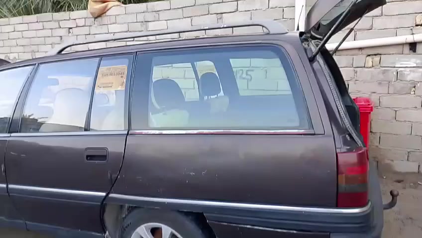 سلام عليكم سياره أوبل اميكه ٩١ السعر ٥٠ وبيه مجال التفاصيل داخل الفيدو التواصل مع راعي السياره
0770 563 2389 ترايك وين ماتريد
