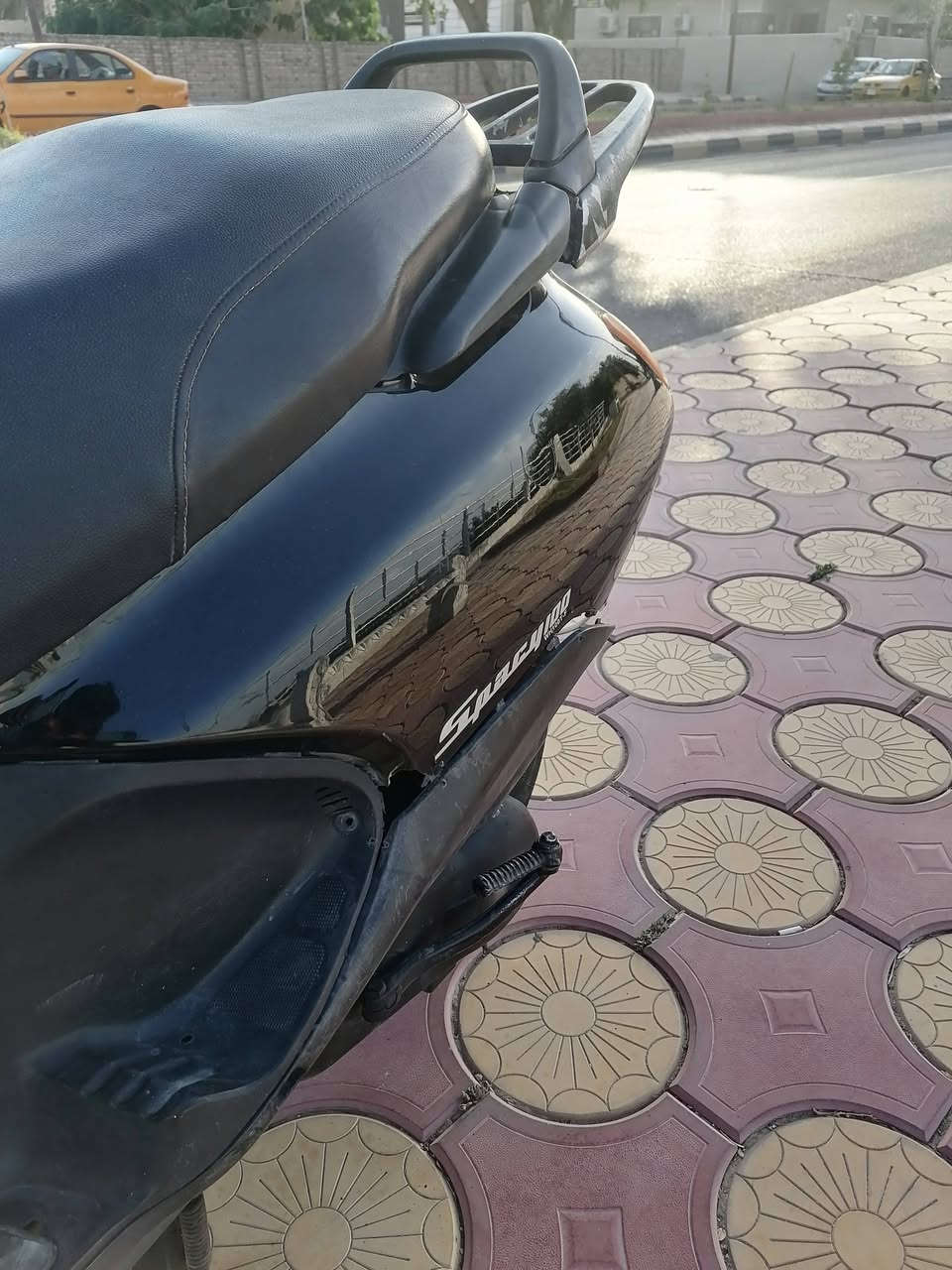 السلام عليكم سبيسي للبيع ياباني نكرة سلف هندر كهربائيات كلها شغالة كفر اصلي سعر 425وبيها مجال مكاني كوت ***********

