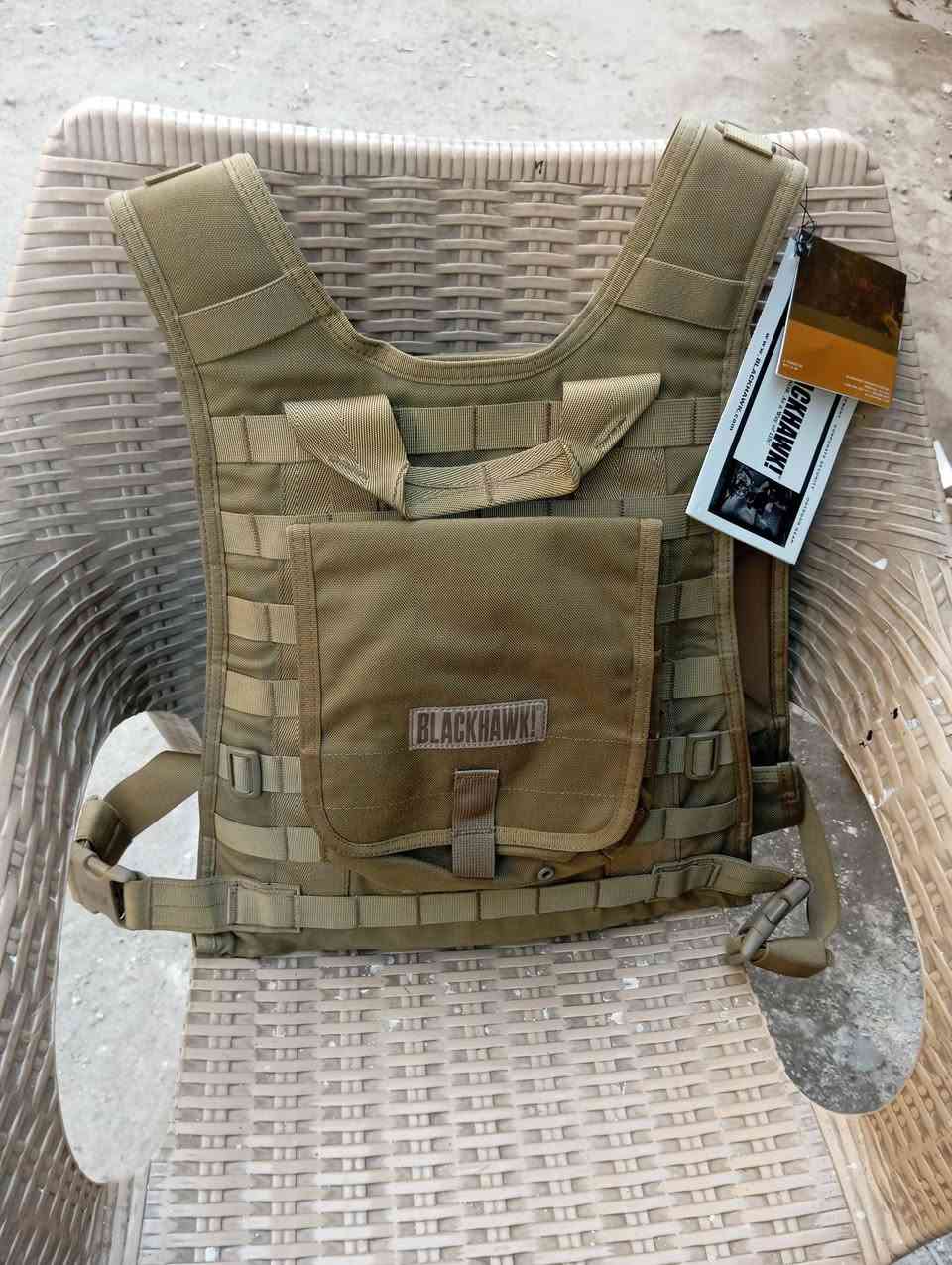 درع بلاك هوك جديد امفول مع الالياف على التجربة اصلي وليس خياط التواصل واتساب *********** توجد خدمة توصيل
