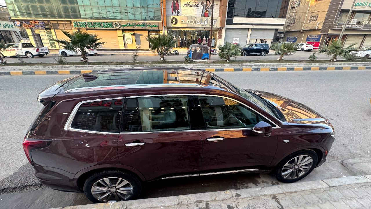 كاديلاك XT6(400) 2023 
المكينه 6v (VVT) 
7 راكب فول مواصفات
وارد امريكي حادث فقط جنطه وراجعه على وظعيتها 
ثلاث نظام قياده 
مثبت + تحديد سار
نظام اقتصادي 
شاشه لمس اوتو كار بلي (وايرلس)
شاشه لمس +ماوس
ستيرن كهرباء +تدفئه
خروج عن المسار
حساسات امامي خلفي
3 قطع تبريد مناخ منفصل
تدفئه وتبريد مقاعد اماميه 
تدفئه مقاعد خلفيه
المقاعد منفصل Vip
مقاعد الصف الثالث كهرباء فتح واغلاق
لايت 3 عدسات ترحيب
ترحيب شعار كاديلاك عند الاقتراب وفتح السياره
صندوق كهرباء (فتح واغلاق بالحركه )
السياره جديده كلش رقم بغداد
سنويه جديده باسمي تحويل مباشر 
ماشيه ٤٢ مايل
وبعد هواي مواصفات بيها 
السعر والاستفسار على  الرقم فقط  ***********
