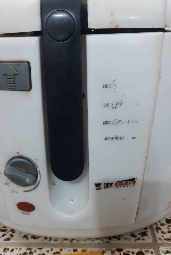 للبيع قلايه زيتيه كهربائيه نظيفه السعرر 20  البصره. ابو الخصيب


**إذا كنت صاحب هذا الإعلان وتريد حذفه لأي سبب، رجاءا أرسل رسالة إلى الدعم الفني**