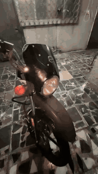 السلام عليكم دايوان 2023 للبيع رقم بغداد بسمي تحويل ثاني يوم دراجه مكينه خير من الله وعلى مسوليتي ودراجه بيها نقص بس صفاحيات مال باتري وشوته ب2200
***********
