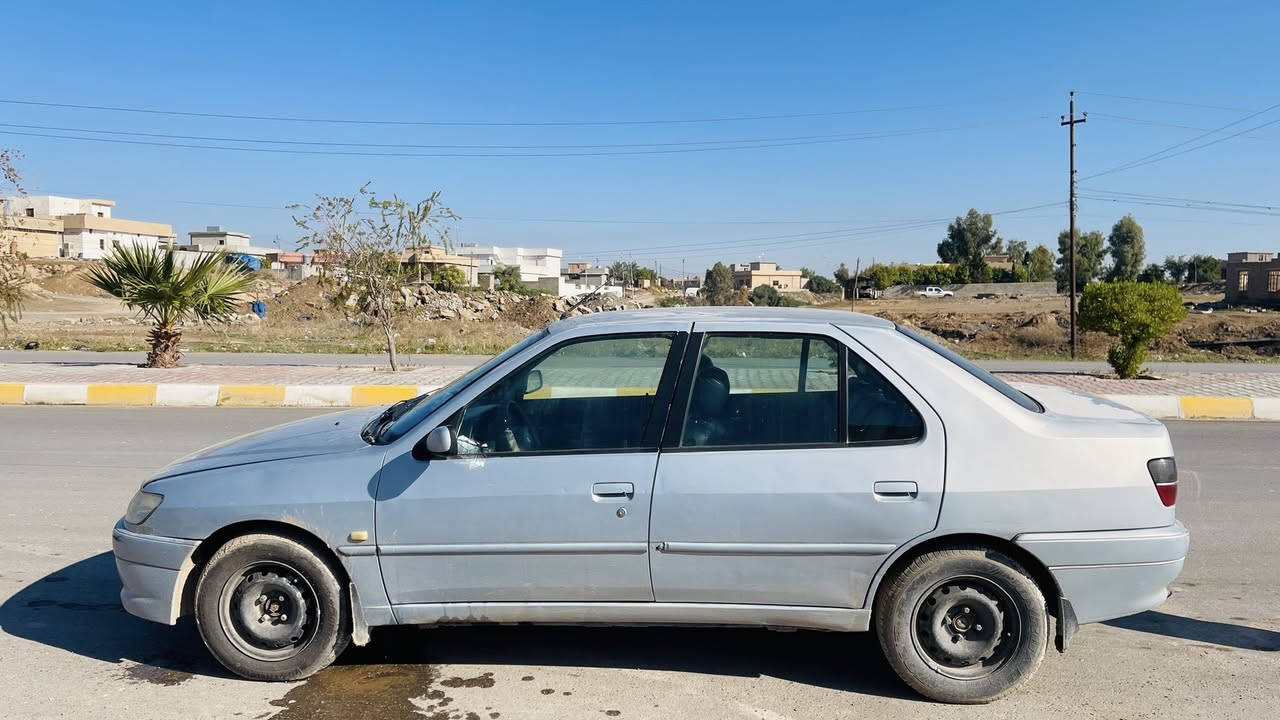 للبيع 
بيجو ٣٠٦ موديل ٢٠٠٢ 
حره رقم اربيل باسمي 
كير محرك شرط 
خارجها كما موضح في الصور 
السعر ٤٥ وبيها مجال 
اي استفسار اتصل ع الرقم ما متواجد ع الفيس 
***********
