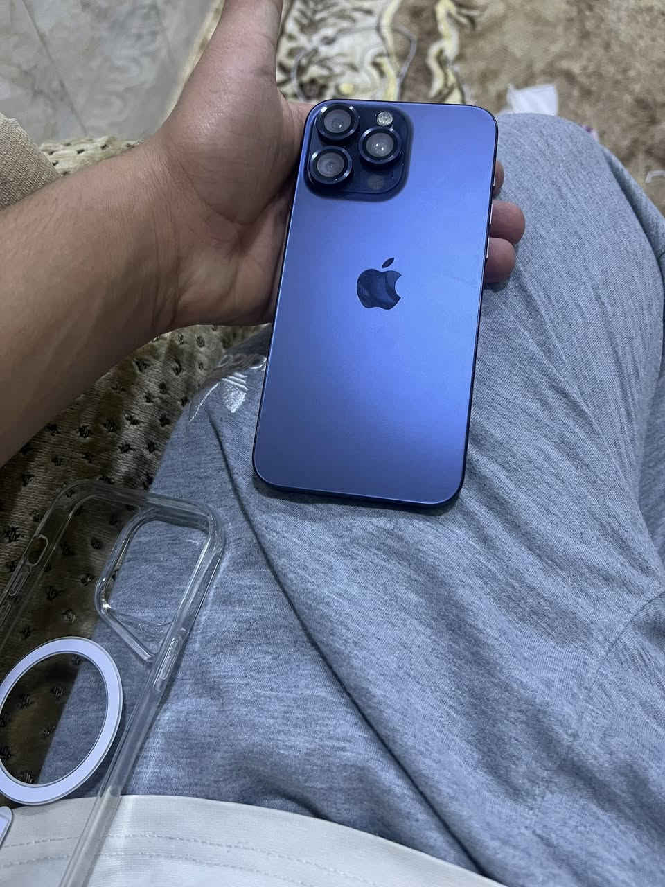 ايفون 15 برو ماكس دبل سيم نموذج ZA بطاريه 91 ذاكره 256 جهاز فقط مبدل شاشه ونوعيه كلش زينه وسلسه بل استخدام نضافه فوللل  فيس ايدي فوللل جهاز مال بيت سعر 700 وبي مجال لل طيبين رقم /***********
