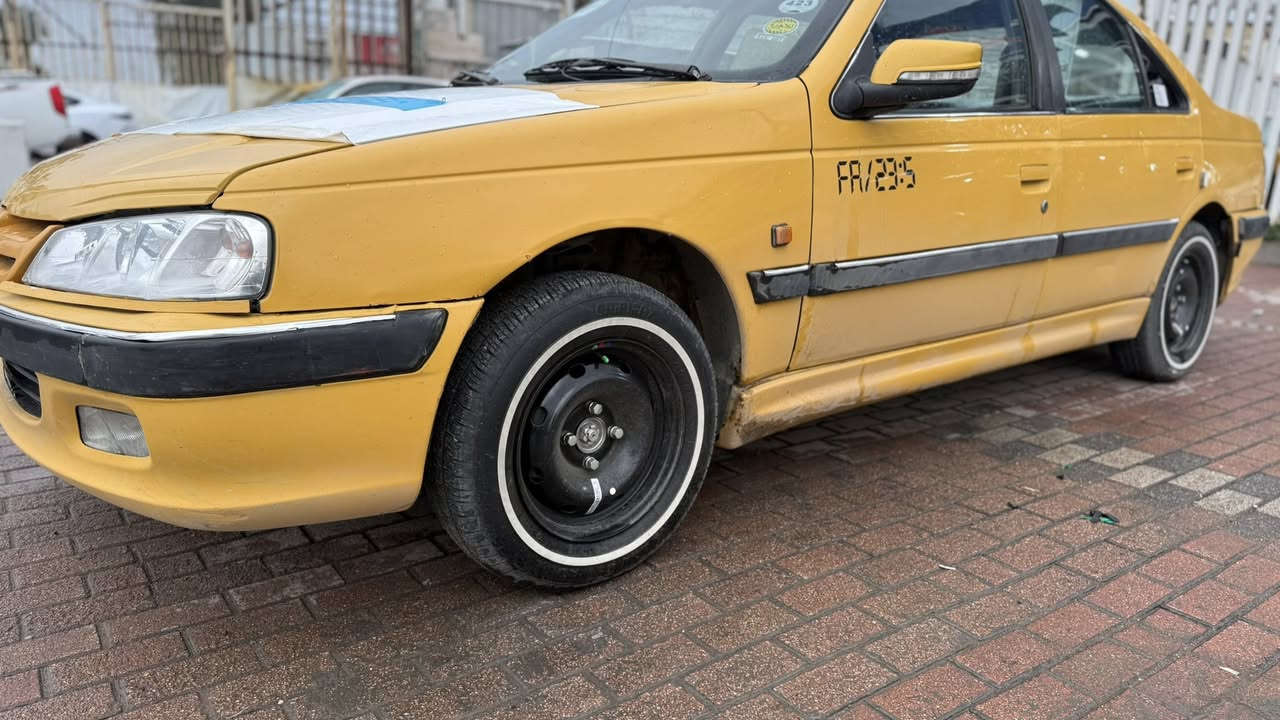 سلام عليكم بيجو بارص
موديل 2015
مصفرة هيئة  وغرامات  جديدة سيارة 
رقم دولي جديد 
 معروضة ب45,000ورقة 
 وبيه مجال 
متواجدة بغداد 
 ***********
