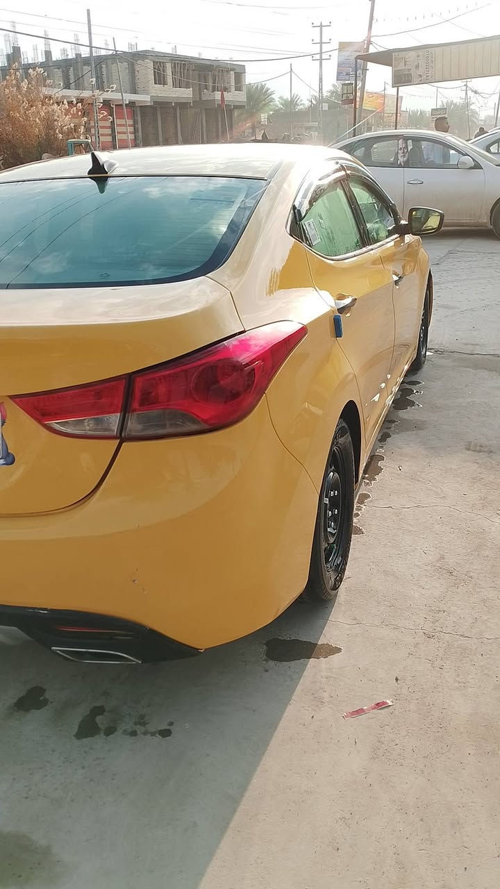 السلام عليكم ورحمه الله الانترا 13 وارد امريكي بيها قطعه وحده مكانها بابل سعر ١٠٥ رقم ***********
