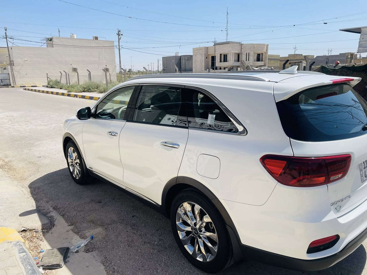 � للبيع كيا سونيتو 2020 – فول مواصفات 🚘

🔹 سقف بانوراما
🔹 دفع رباعي 4 ويل
🔹 4 كاميرات (360°)
🔹 تدفئة + تبريد بالكشنات
🔹 عداد السيارة: 62 ألف كيلومتر
🔹 السيارة جاهزة وما تحتاج شي

📞 الاتصال ***********
