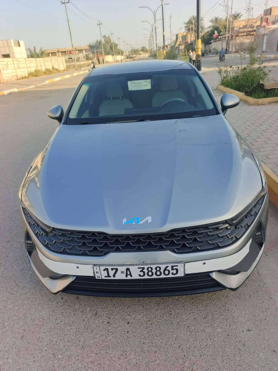 السعر 160وبيها مجال  k5 2022  خليجي رقم مثنى معوقين وكاله عامه  ضررها تبديل جاملق وصبغ بنيد  بدون عابر  مكينه 2500
مكانها السماوه   ***********مكانها السماوه
