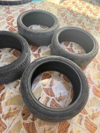 اخوان تايرات حجم 20 مستخدم بحالة جيدة زوج حجم 255/35/20 وزوج حجم 245/4...