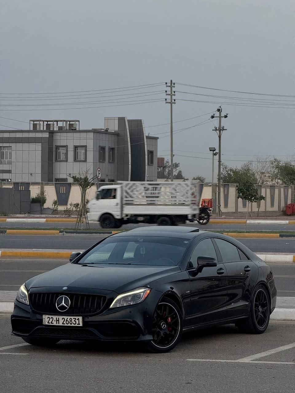 Cls 350 2013 
الوحش للبيع فووول اعلى مواصفات  محدث كت دعاميات ولايتات والويل 2017 AMG وارد الماني حادث جاملغ خلفي فقط وبالعراق صبغ جاملغ وبنيد بدون دواخل رقم اربيل سنوية جديدة باسمي ماشية 200 كيلو 
شاشة كبيرة كامره خلفية فتحة سقف رادار امامي رادار جانبي حساس امامي خلفي تحديد مسار كشن حار بارد تحكمات حضن تبريد قطعتين منفصل برده خلفية كهرباء لد انارة داخلية متغيره …
عنواني كربلاء *********** 
السعر 188 وبيها مجال بسيط بيع فقط
