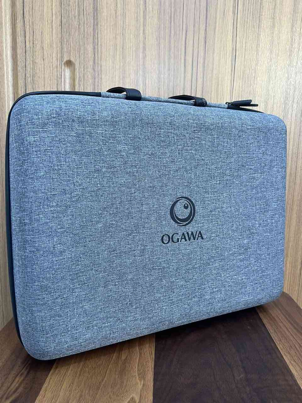 السلام عليكم لابتوب HP شاشة لمس للبيع .
السعر : 295 الف وبي مجال قليل .

اللابتوب جدا نضيف وادائة قوي ومواصفاته جدا عالية يفيد الي عنده دراسة او العاب او تصميم او غيرها من الاستعمالات.
المواصفات :
المعالج INTEL CORI 5
الجيل : السابع 
كرت الشاشة : intel UHD GRAPHICS 
الرام : 8GB DDR4 
الذاكرة ( الهارد ) : SSD 256GB  M.2
الشاشة : لمس حجم 14.3 حوافها جدا ناعمه دقتها  تشغل 4K ضد التوهج ips 
فدشي كلش راقي.
كيبورد ضوئي ليزري
المميزات:
شاشة لمس
كيبورد ضوئي
اللابتوب جدا سلم ووزنه خفيف 
كيبورد ضوئي ليزري
الشاشة حجم 14.3 بحواف ناعمه جدا.
اللابتوب جيل حديث ومعالج سريع 
منصب عليه وندوز 10 برو مفعل مدى الحياة.
منصب عليه اوفس مفعل مدى الحياة .
كيبورد ضوئي عربي انكليزي ليزري .
كامرة امامية جدا واضحه.
سماعات ستيريو .
بطارية اللابتوب ليثيوم تطول وياك بالاستعمال المكثف اقل شي 4 ساعات
المنافذ :
منفذ الشحن
منفذ التايب سي للبيانات
منفذ HDMI
منافذ USB ومنفذ Aux

الملحقات :
ملحقاتها كله كاملة وجديدة غير مستخدمة لان ماصارلي فترة بسيطة جدا من اخذته.
شاحنة اللابتوب الاصلية  .
جنطة اللابتوب ماركة اصلية وبعدهي جديدة مامستعمله ابدا .

اللابتوب كلش نضيف ومواصفاته قوية ومحترمه وتصميمه سلم ومرتب .
ومابي أي نقص كيبورد سماعات انترنت شاشة كامرة كله شغال وممتاز ومابي اي نقص من اي ناحية.

السعر : 295 الف وبي مجال قليل .
مكاني النجف 
واليريده توصيل هم موجود ان شاء الله

(لابتوب Hp اج بي hp 
 جيل حديث العاشر حسابة لابتوبات للبيع النجف بغداد الموصل البصرة)


**إذا كنت صاحب هذا الإعلان وتريد حذفه لأي سبب، رجاءا أرسل رسالة إلى الدعم الفني**