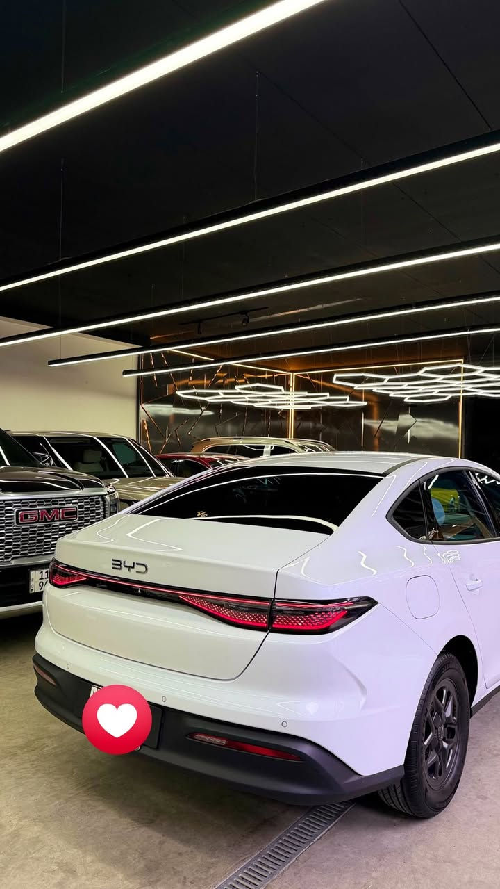 سلام عليكم BYD سيل 5 ماشيه 6 آلاف سياره أخت زيرو مغلفه ppf بل كامل و عازل حراره جام سياره معروفه مواصفات الاستفسار اتصل *********** مكاني بغداد تحويل ثاني يوم
