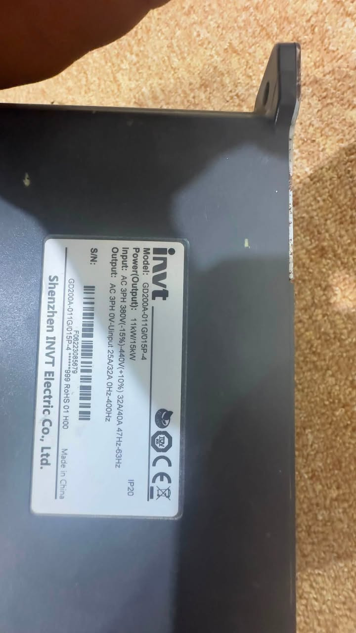 انفيرتر  (VFD - Variable Frequency Drive) مستعمل 
وقواطع صناعيه 9️⃣ ABB ايطاليه 
وثنين TS 
كلهن درجه اوله ينباعن عل ضمان اذا اكو شخص يخدمنه يبحث عنهن ويشوف اسعارهن ويجي خاص ونشالله ما نختلف مستعمل بحاله ممتازه وبيعهن عل ضماان


**إذا كنت صاحب هذا الإعلان وتريد حذفه لأي سبب، رجاءا أرسل رسالة إلى الدعم الفني**