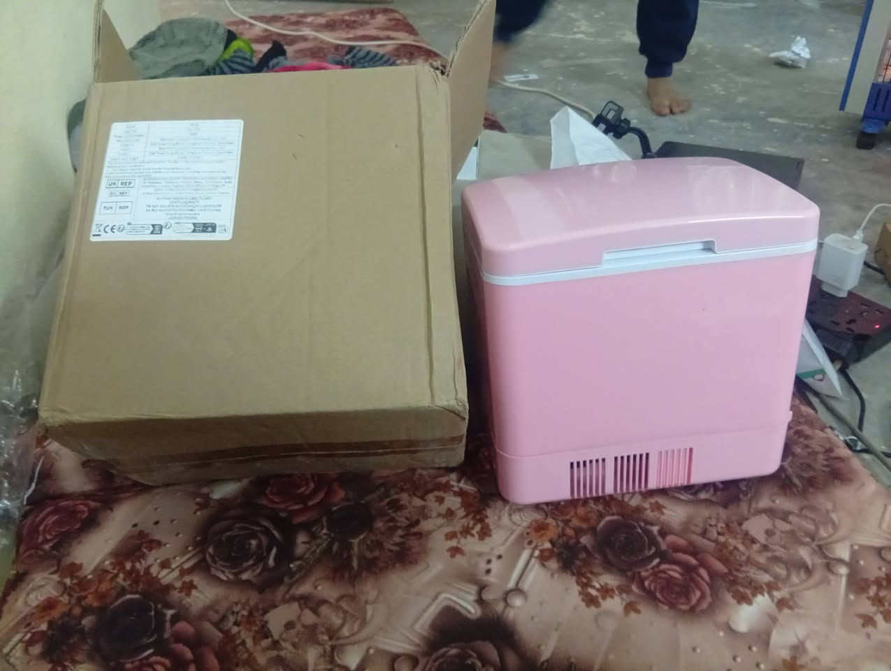 ثلاجة سيارة جديدة بالكارتون ولون مميز انطي سعر شايف الخير


**إذا كنت صاحب هذا الإعلان وتريد حذفه لأي سبب، رجاءا أرسل رسالة إلى الدعم الفني**