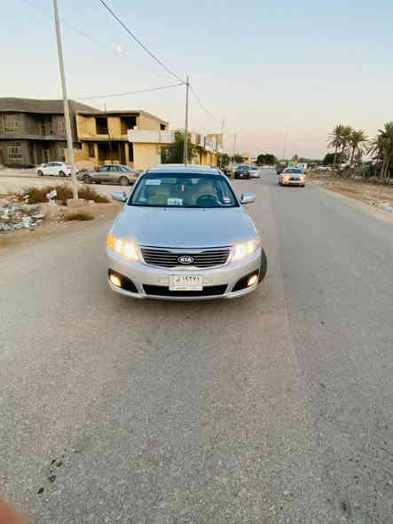 سلام عليكم وبتمه موديل ٩ كير ومكينه  ٢٤٠٠وحداديه تخم تاير تبريد ثلج فول مواصفات وتدفئه  وتبريد جاهزه السعر ١١٥ قطعتين صبغ بدون داخل *********** (((***********))
