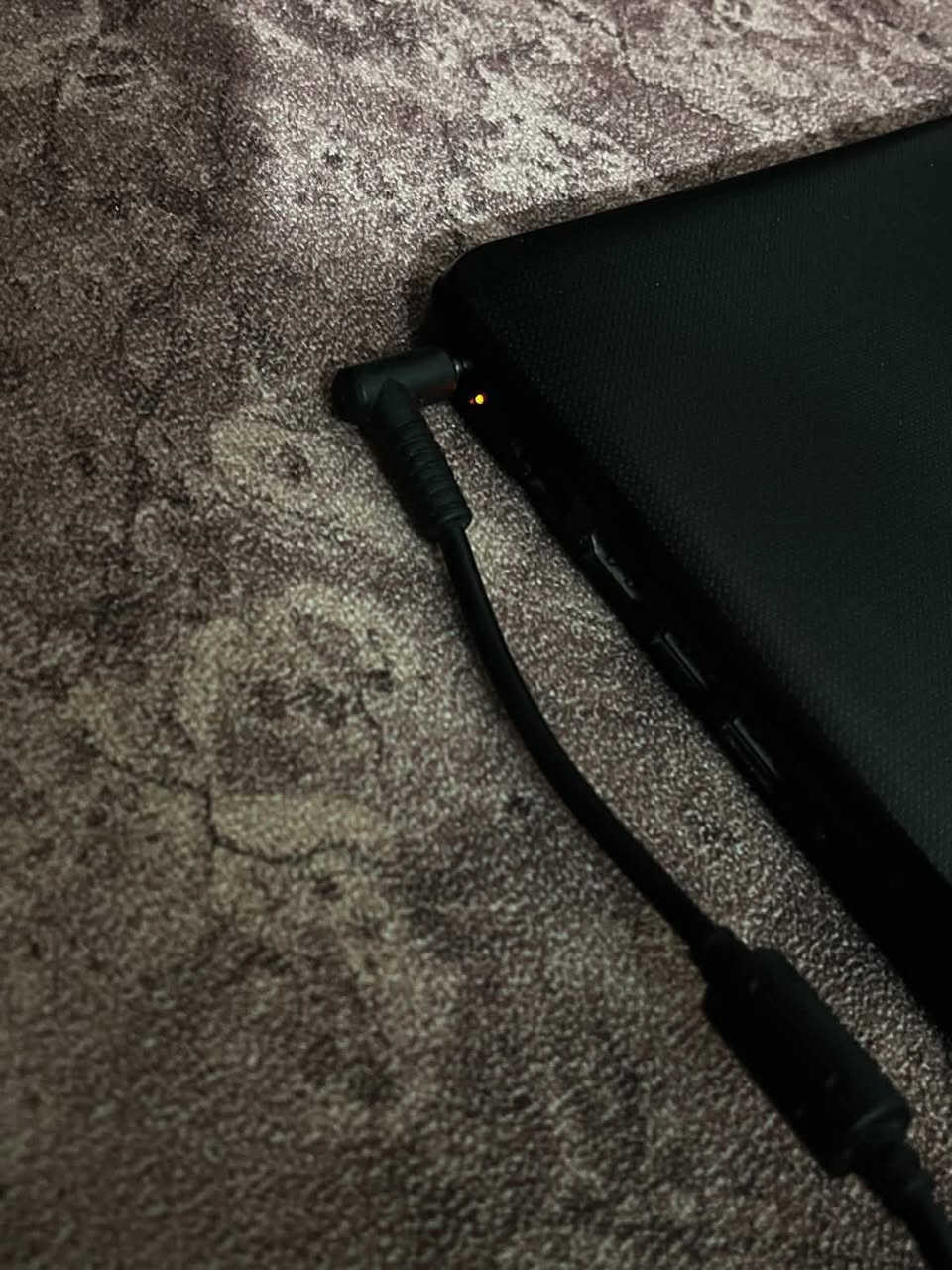 السلام عليكم
للبيع مكلف بالنشر 

لابتوب للبيع 

مواصفاتها مكتوبه 

كلشي يتعلق بيها

مكانها الفلوجه 

نظيفة كلش استخدام جدا  بسيط مال دراسه 

الحمد الله  

السعــــــر    بالعراقي      350  الف دينار 

الخاص مفتوح 

للأستفسار


**إذا كنت صاحب هذا الإعلان وتريد حذفه لأي سبب، رجاءا أرسل رسالة إلى الدعم الفني**
