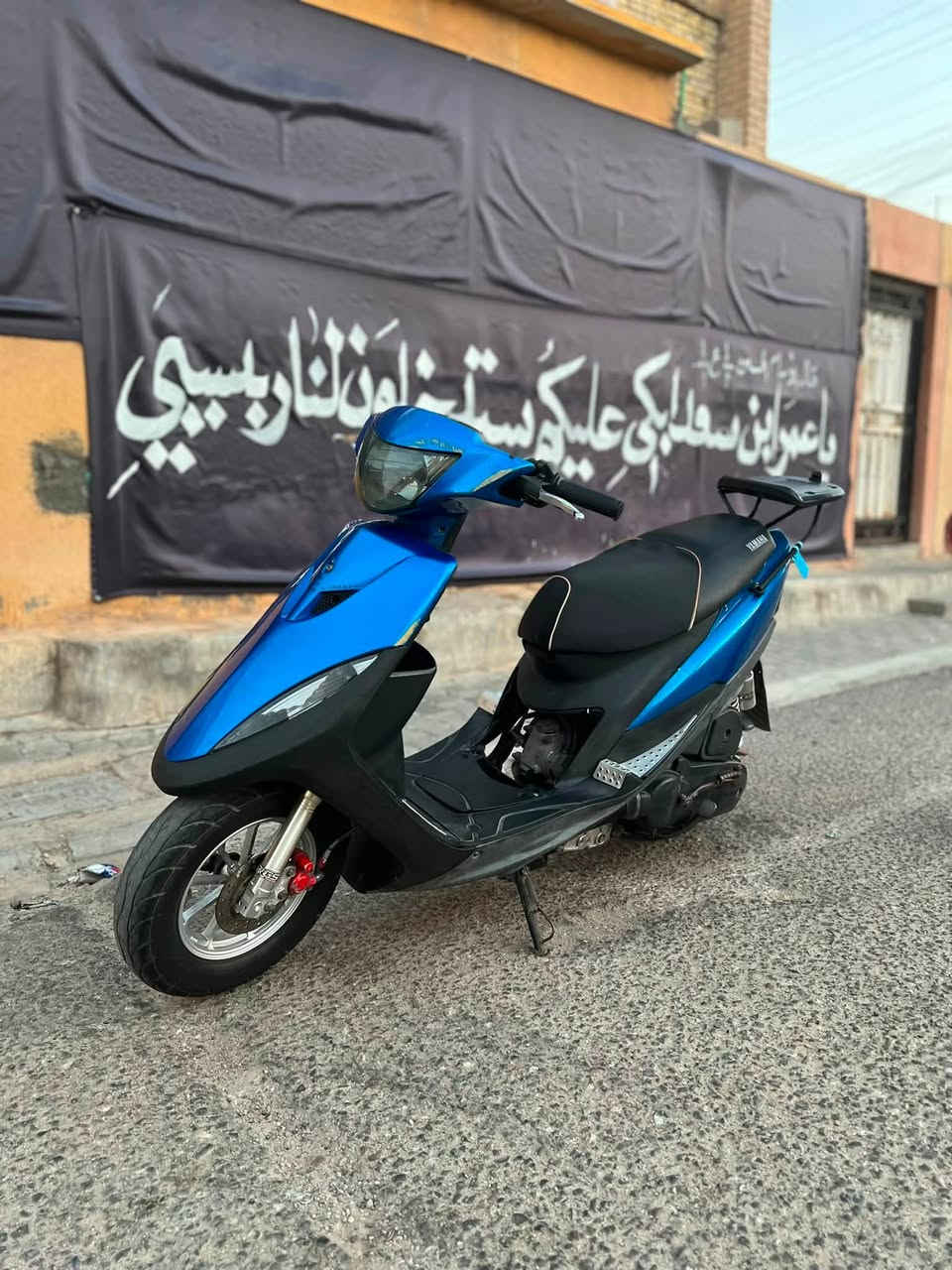 سلام عليكم 
دراجه للبيع دراجه مزوده بلاديه بس ما معروفه 55 او 49
بس دراجه قويه اجت هيج الدراجه بيه تزويد دراجه بلاديه من تزويد من مكينه من كفر من حواضن

بيه كلجات زوج
شيال نيكل 
أصابع نيكل
ويل مشيف نيكل
دبل امامي نيكل RGS
دبل خلفي Dy
كسن رياضي
كفر أزرك 4 ولفات
كزوز صجمي

مكاني بصره ستفسار اكثر رقمي
***********
