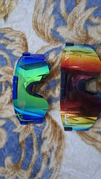 نظارات • قطعة