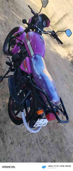 دايوان ماكس موديل 23 مكفوله أوراق اصوليه كلشي شغال سعرها مليون ٨٠٠ وبيها مجال مكان طريق كوت بغداد قرب تقاطع النعمانيه ***********
