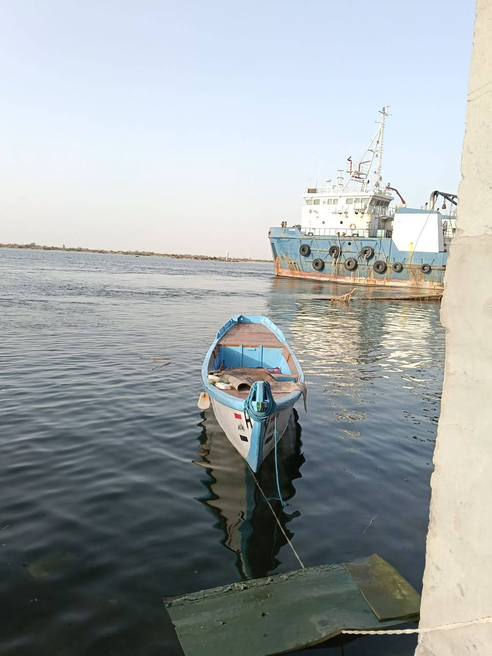 السلام عليك  جينكوه للبيع الطول 8متر العرض متر و20الرتفاع 50فيبر كلاص الجينكوه حلوهسعر 700 قفل   الخصيب الصنكر  ***********
