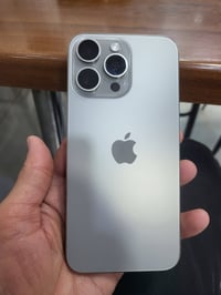 آيفون ١٥ برو ماكس • ٢٥٦ جيجا • شاشة مبدلة