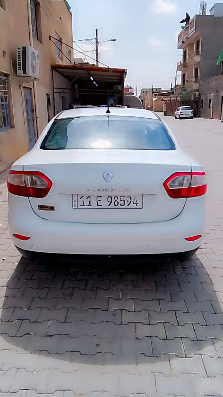 السلام عليكم رينو فلاونس ١٣ رقم بغداد سنويه لغايه ٣٠ رقم جديد السعر ٦٠ مكان السيارة بغداد  متواجد خط و واتساب
***********
