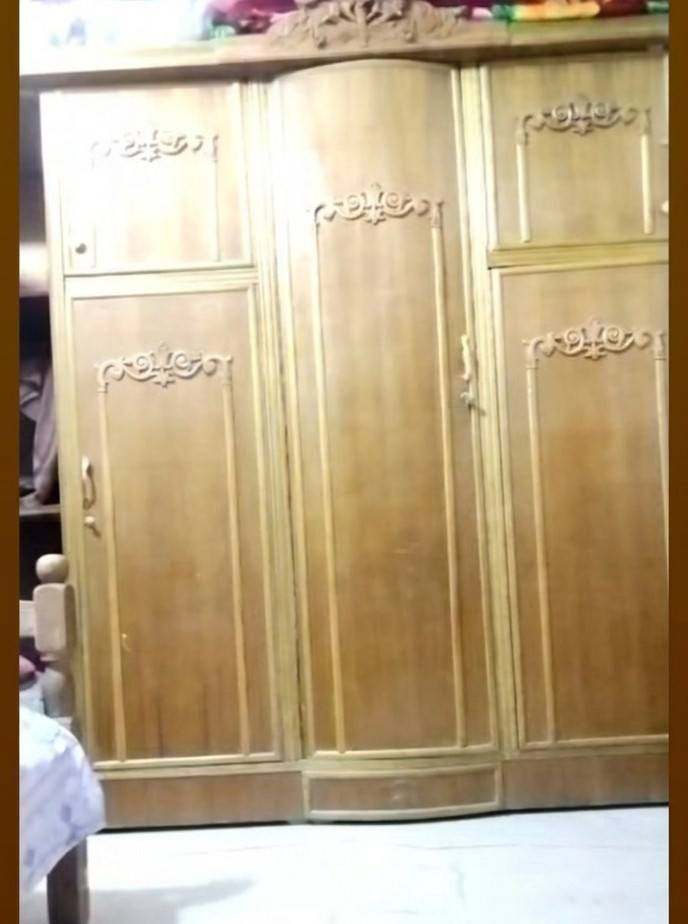 كنتور صاج 5 باب نضيف جدا
السعر 300 الف 
بوفيه 4 باب نضيفه
ب 200 الف 
الثعالبه


**إذا كنت صاحب هذا الإعلان وتريد حذفه لأي سبب، رجاءا أرسل رسالة إلى الدعم الفني**