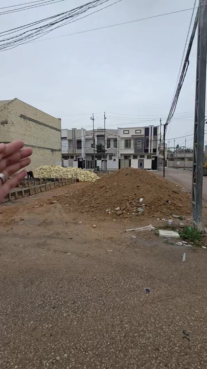 قطعة للبيع  مساحة 100 م ركن
عنوان كربلاء حي الزيتون النموذج
طابو زراعي سند 25 قرار محكمة تحويل باسم المشترى، مباشر المكانة مع صاحب السند
سعر مذكور بالفيديو
للاستفسارات 
*********** 
***********
