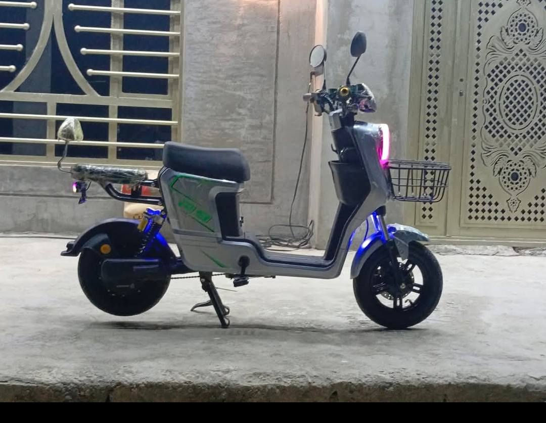 السلام عليكم
ماطور شحن R9
موديل 2026
السرعه 109
5 بطاريات 
4 سرعات 
مكفول كفالة عامه من أي نقص
كهربائيات شغاله 
 نظام التشغيل ـ بصمه ـ كرت ـ سويچ 
فول 1/1
السعر 675
وبيه مجال 
الهاتف/***********
