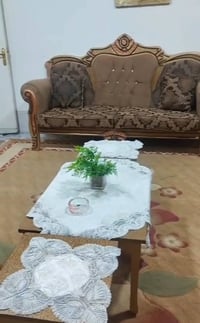 تخم ملكي • ١٠مقاعد • قفل