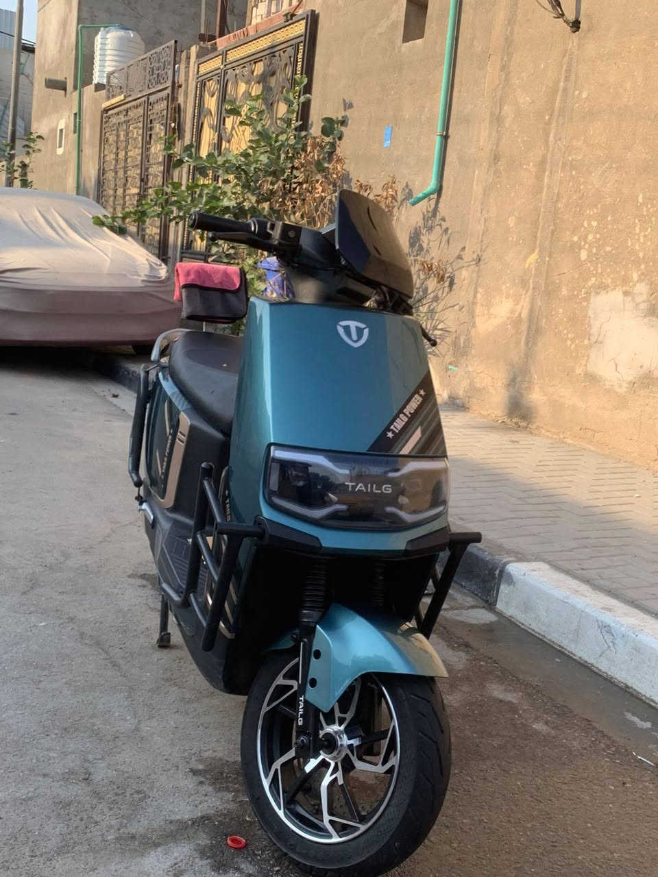 سلام عليكم دراجه شحن البيع مواصفات فول دراجه نضيفه كلش بس ماعده درع دراجه كلشي شغال حساسات لايتات كلشي شغال سعر 800وبيه مجال رقم الهاتف الاستفسار اكثر *********** مكان بصره القبله رجأن بس شراي ينتصل
