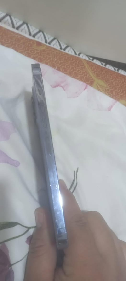 سلام عليكم عدي ايفون ١٣برو ماكس شرق اوسط ذاكره ٢٥٦مبدل بطاريه وشاشه اصليات شاشه ٣خيارات بطاريه شحنه ايخبل مكاني حله السعر ٥٢٥او بيه مجال ***********

