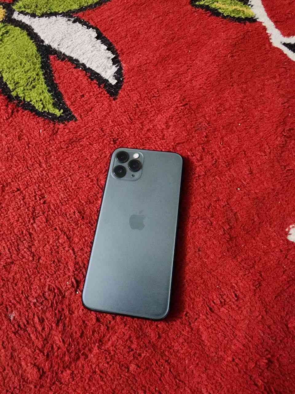 السلام عليكم ايفون 11 برو للبيع 
مامفتوح ولامبدل بي شي 
بطارية 82
نظيف نفس مموضح بالصور
السعر 300
مكاني بغداد 
*********** 
واتساب
