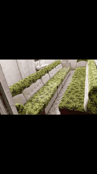 ديوان نظيف اخت جديد يتكون من 15 مقعد اتصال على هذا الرقم سعر مناسب  حي الوحده ‏‪***********‬‏
