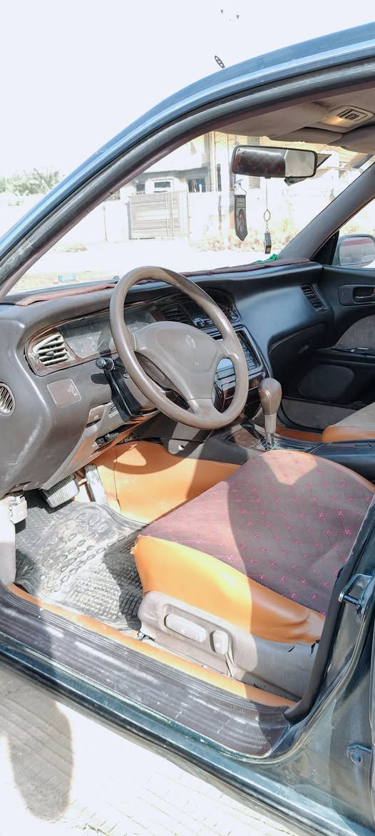 السلام عليكم.بطة متصل رقم ديالى صاحب السيارة يسكن واسط النعمانيه مكفوله كفالة عامة محرك كير حداديه تخم تاير سنويه لل28 السعر60 وبيه مجال رقم صاحب السيارة ***********/*********** العنوان واسط نعمانية
