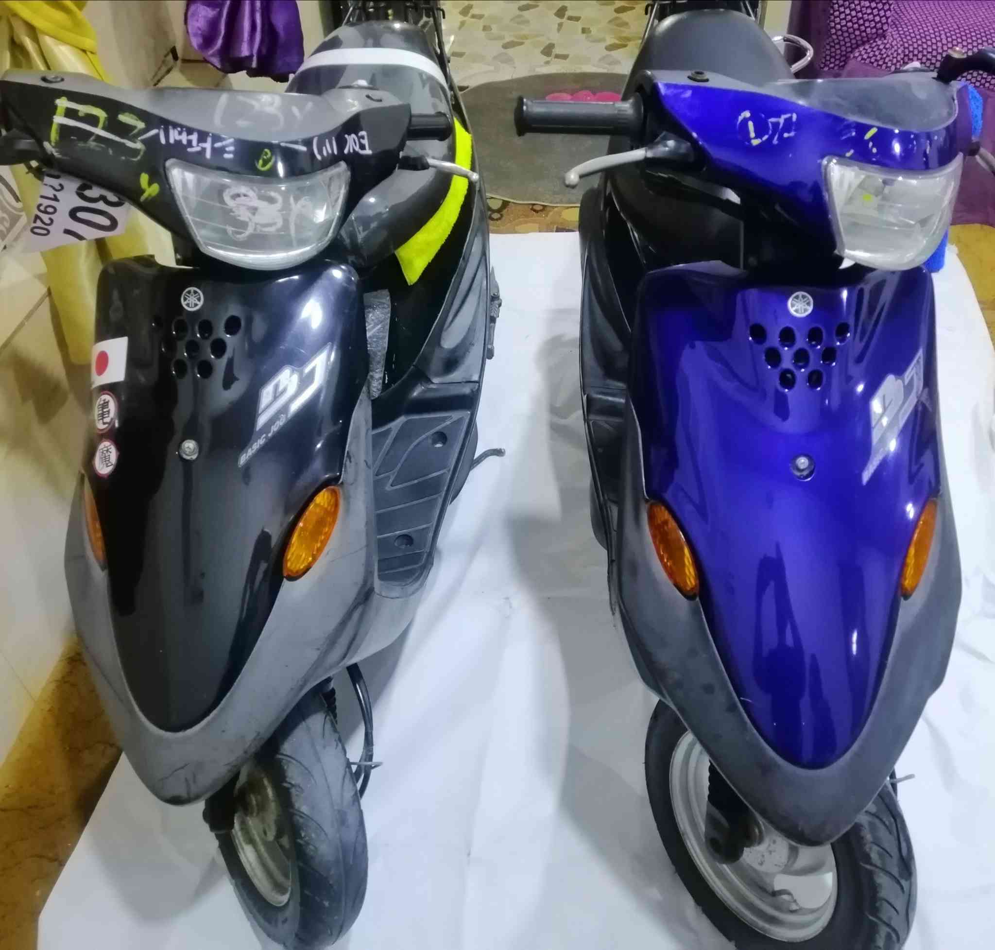 السلام عليكم دراجات بيجي النضافه شرط إذا مفتوح بيهن برغي مرجوعات رمبه سعر الزركه 900 وبيهه مجال قليل ول السوده 800 وهم بيهه مجال قليل وهذا رقمي ***********
