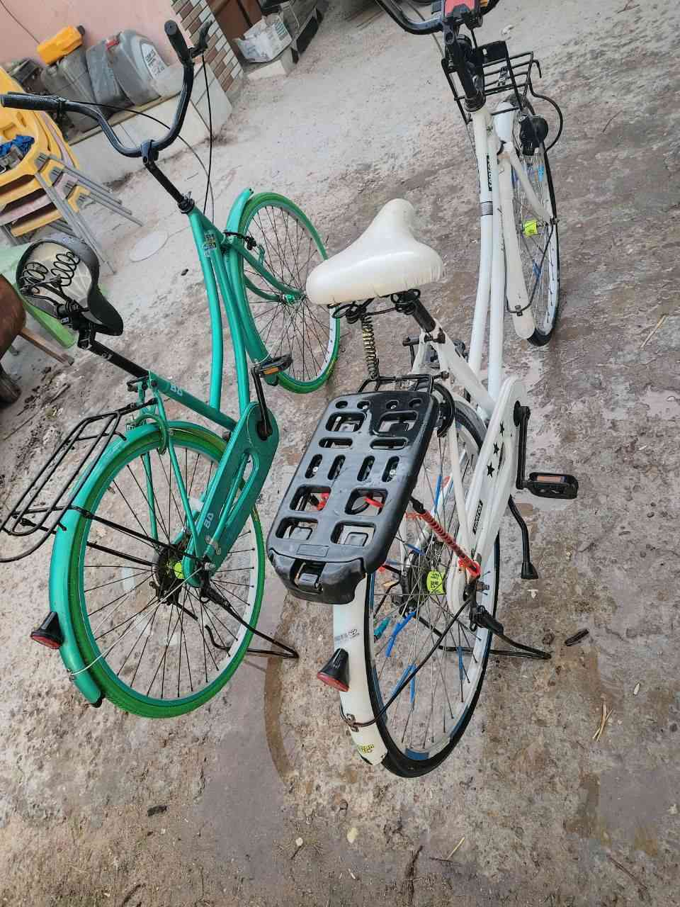 السلام عليكم
بايسكلين للبيع
الزيتوني تعمير البايسكل نقصه بريك امامي فقط والبايسكل مرتب وحلو شركة BD
البايسكل الثاني الابيض البايسكل مجمبزه وكامل نقصه فقط ركبه اماميه سعره 2000 دينار فقط اما باقي كامل مكمل شركة سانتوس البايسكلات حلوات واسعارهن كسر وثنيهن جايبلهن تايرات و جوابه جدد جديدات كلش وهنه متروكات صارلهن هواي 
الزيتوني سعره 70 وبي مجال
والابيض سعره 100 وبي مجال بسيط واذا ثنينهن اذبلكم من السعر. 
المكان: نجف كوفه 
للاستفسار: *********** بي واتساب
