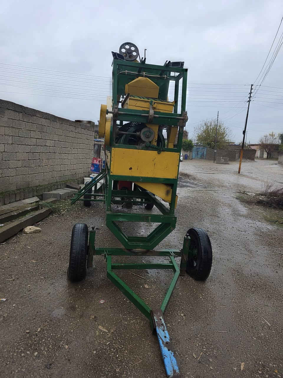 هباشة بو فروتن
***********
