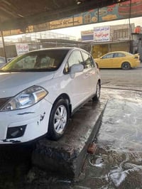 نيسان فيرسا2009بسمي وارد امريكي حادث جاملغ ايمن جاهزه من كلشي يعني اي ...