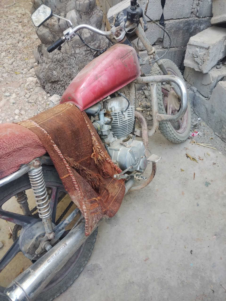 مطور للبيع ايراني بي محرك 23 مال ستوته سعر 150 بي مجال الاتصال على الرقم ***********
