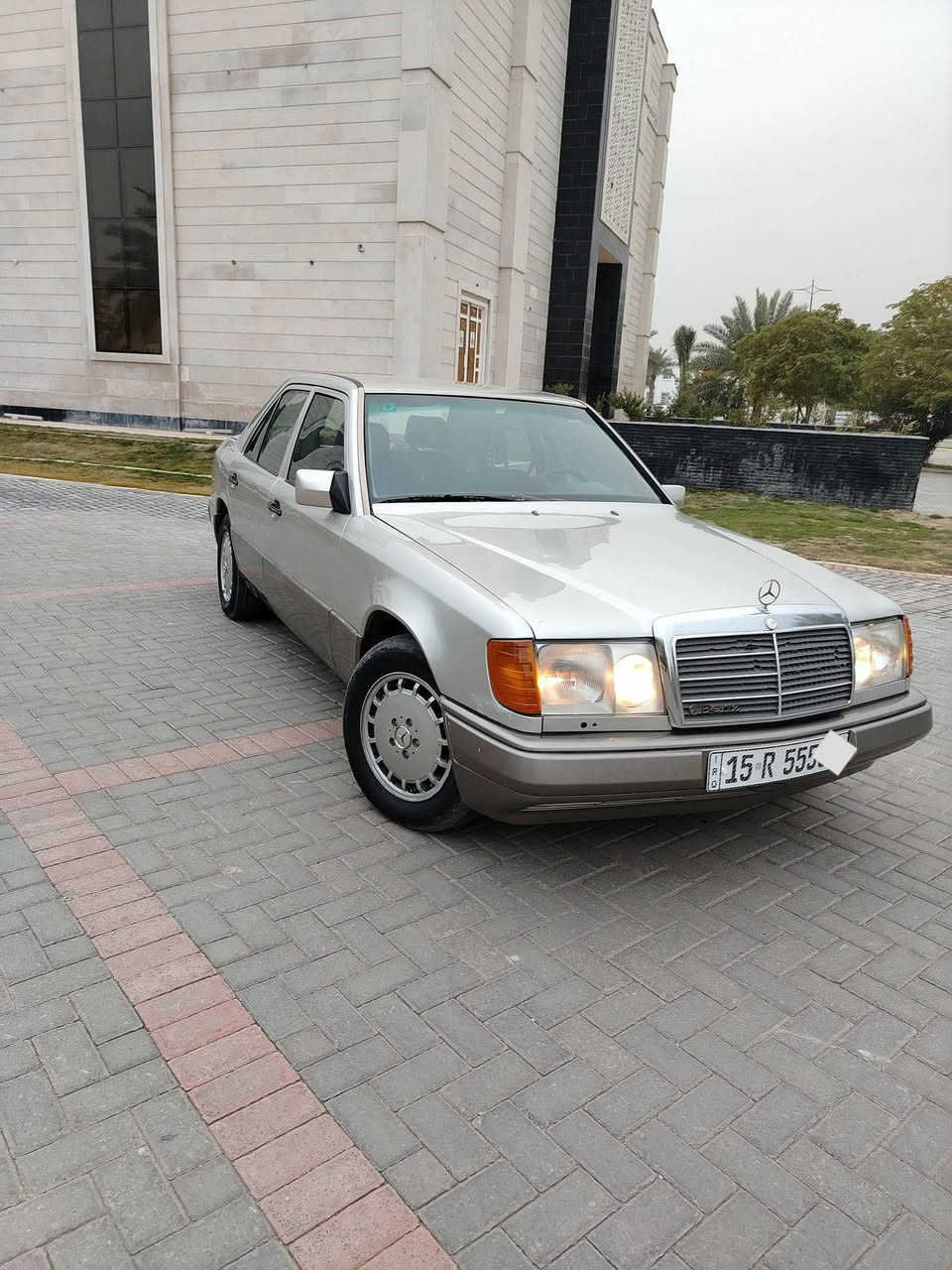 سلام عليكم ورحمة الله وبركاته مرسيدس دب موديل 1991 مكينة بلادي عنكبوت ستة سلندر سياره ما بيها نقص مكينة كير تبريد قواعد سليمة حداديه 95/100سياره باسمي رقم مميز العنوان كربلاء للتواصل ***********
